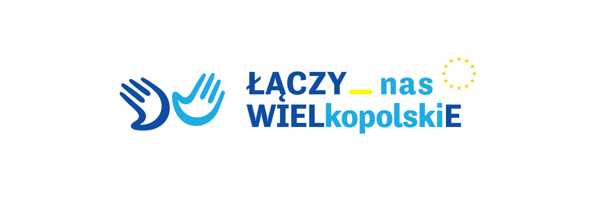 Grafika to logo plebiscytu. Składa się z niebieskiego napisu „Łączy nas Wielkopolskie” oraz dwóch symboli: niebieskich dłoni i ułożonych w okrąg żółtych gwiazd Unii Europejskiej. Logo pochodzi z archiwum Urzędu Marszałkowskiego Województwa Wielkopolskiego.